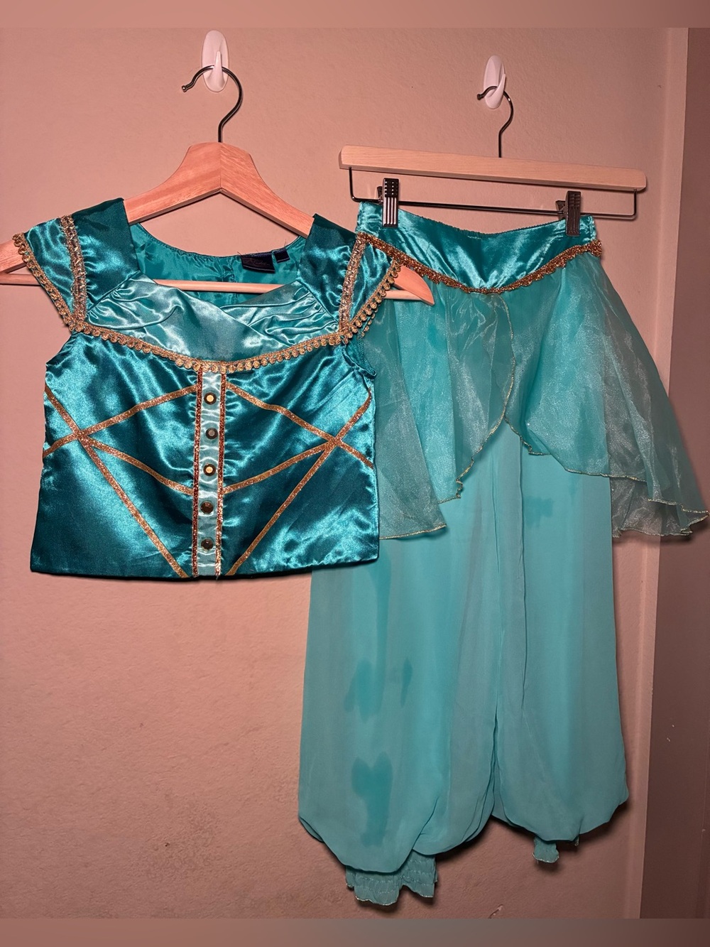 Disney Princess Jasmine 5T Halloween costume
